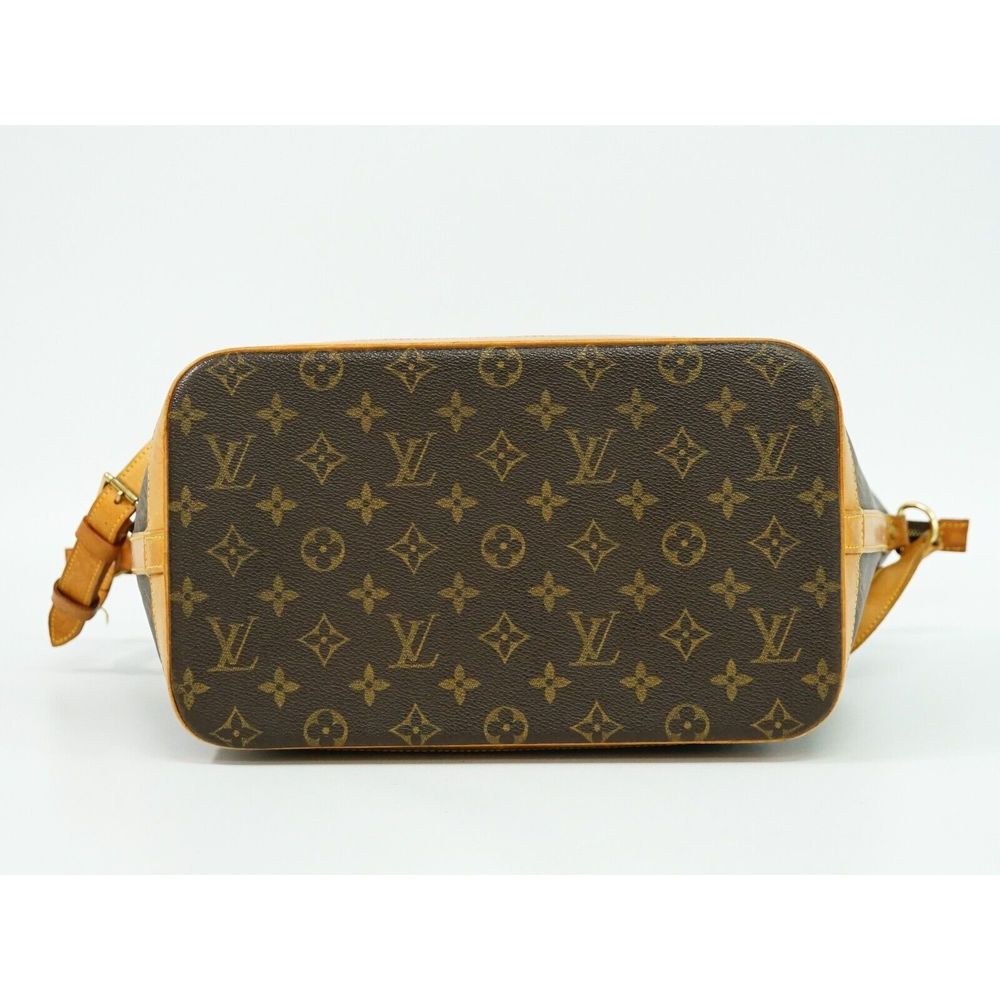 LOUIS VUITTON Amfar Shoulder Bag - Picture 3 of 16